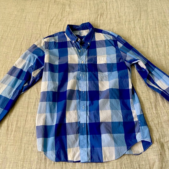 J.crew button down mens shirt. - Picture 2 of 2